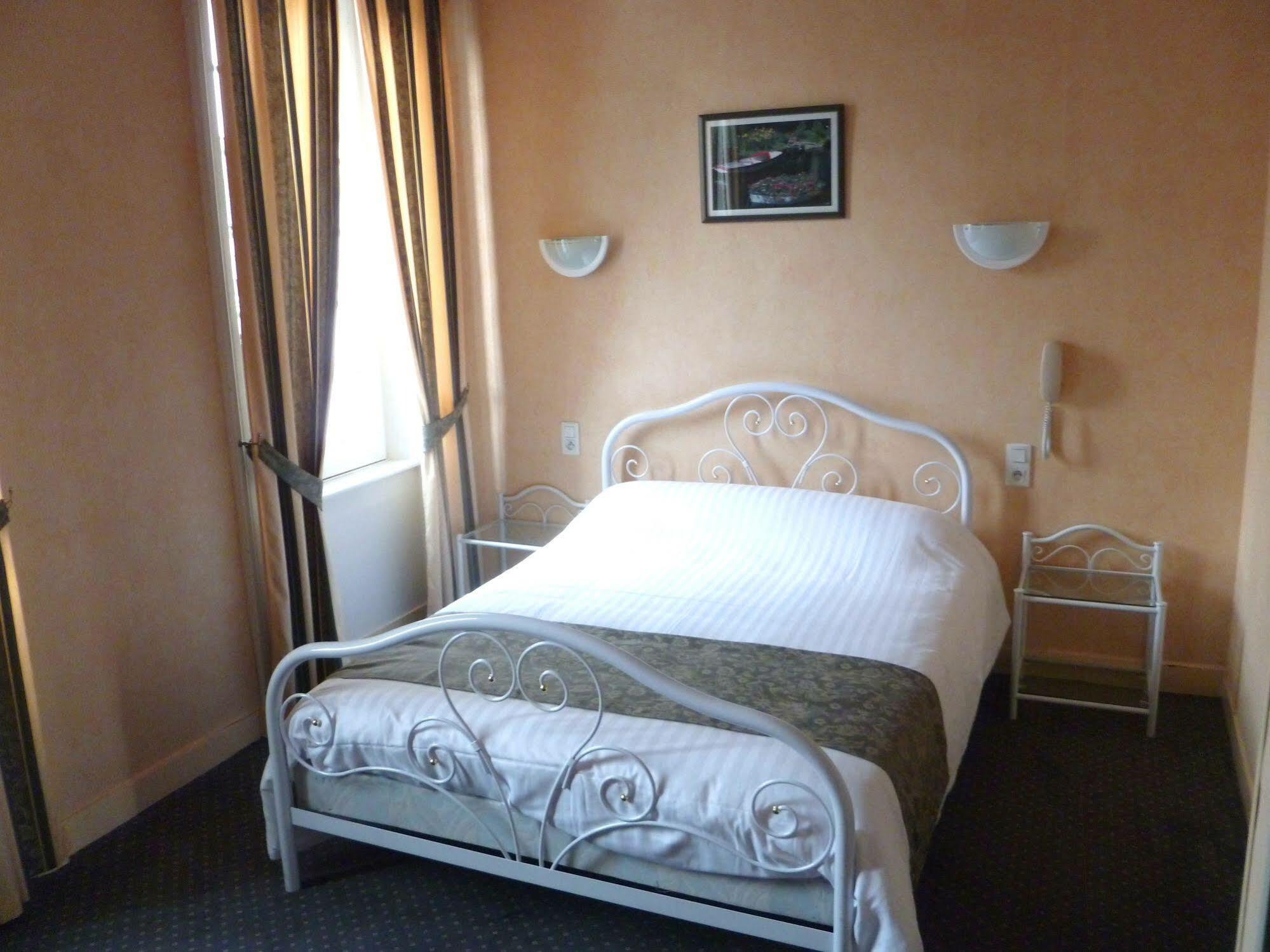Le Relais De La Rance - Chambres D'Hotes Quedillac Exterior photo