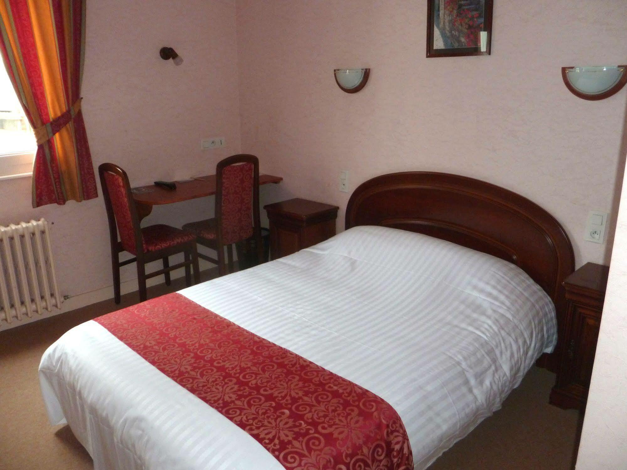 Le Relais De La Rance - Chambres D'Hotes Quedillac Exterior photo